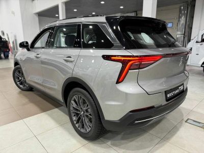 FAW Bestune T55 Beyond 1.5 АМТ превью 3