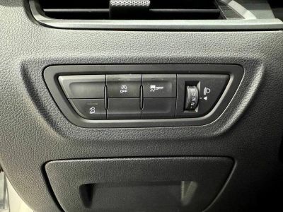 FAW Bestune T55 Beyond 1.5 АМТ превью 9