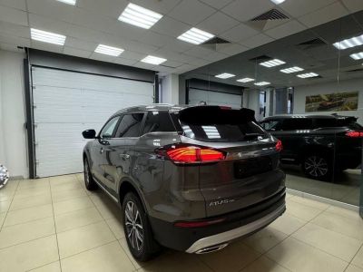 Geely Atlas Pro Flagship+ 1.5 АМТ превью 4