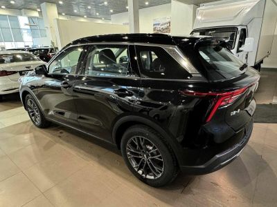 FAW Bestune T55 Beyond 1.5 АМТ превью 2