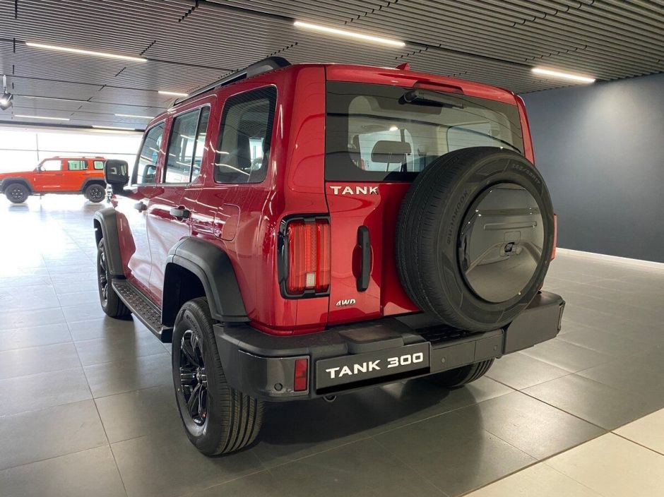 Tank 300 City Premium 2.0 АКПП фото 2