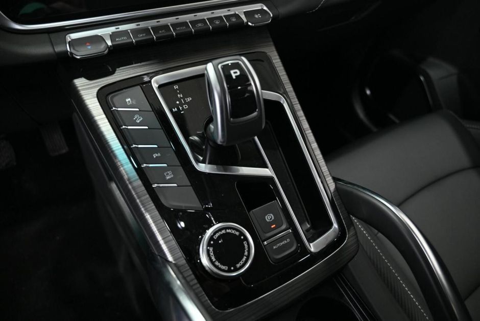 Geely Atlas Pro Comfort 1.5 АКПП фото 12