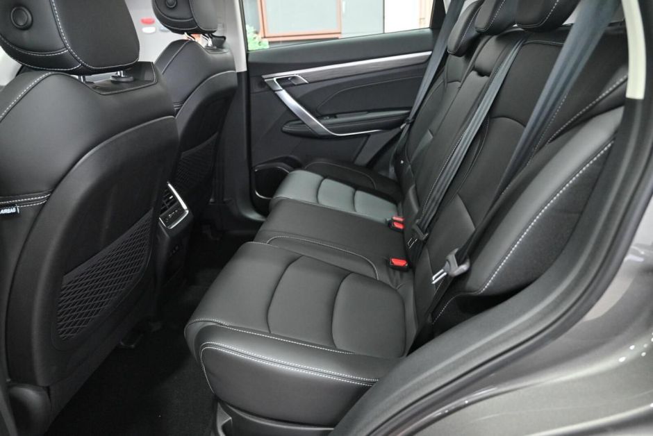 Geely Atlas Pro Comfort 1.5 АКПП фото 14