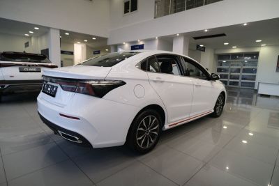 Omoda S5 Tech 1.5 CVT превью 3
