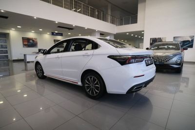 Omoda S5 Tech 1.5 CVT превью 4
