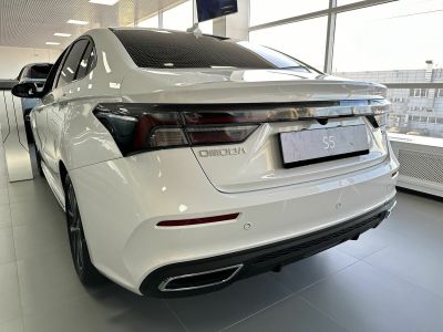 Omoda S5 Life 1.5 CVT превью 4