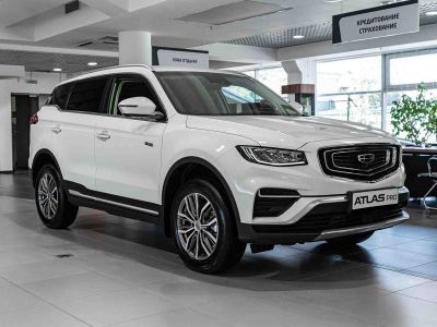 Geely Atlas Pro Flagship+ 1.5 АМТ превью 2