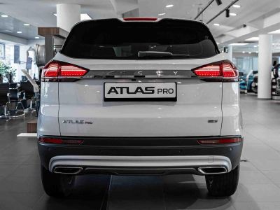 Geely Atlas Pro Flagship+ 1.5 АМТ превью 4