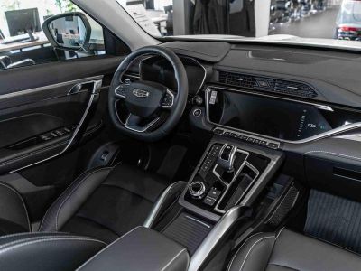 Geely Atlas Pro Flagship+ 1.5 АМТ превью 9