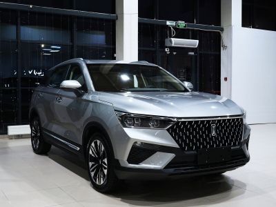 FAW Bestune T77 Luxury (DCT) 1.5 АМТ превью 2
