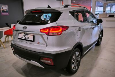 JAC JS3 Luxury 1.6 CVT превью 3