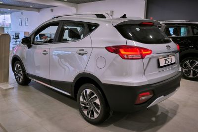 JAC JS3 Luxury 1.6 CVT превью 4