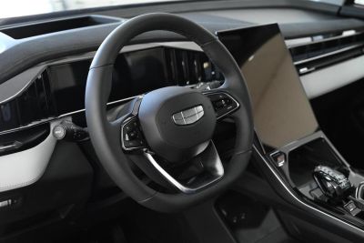 Geely Atlas Flagship 2.0 АКПП превью 6