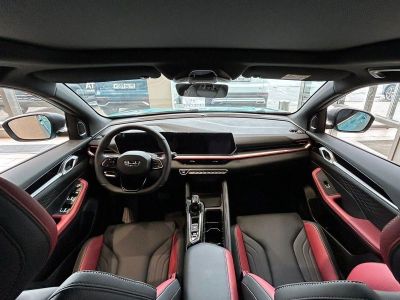 Geely Coolray Luxury 1.5 АМТ превью 5