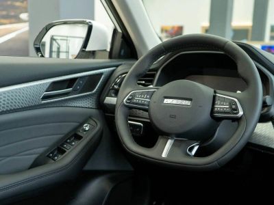 Haval F7x Premium 2.0 АМТ превью 4