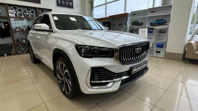 Geely Monjaro Flagship 2.0 АКПП превью 2