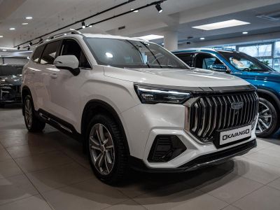 Geely Okavango Luxury 2.0 АМТ превью 2