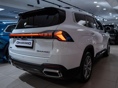 Geely Okavango Luxury 2.0 АМТ превью 3