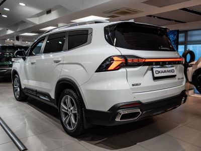 Geely Okavango Luxury 2.0 АМТ превью 4
