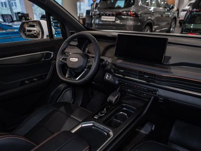 Geely Okavango Luxury 2.0 АМТ превью 6