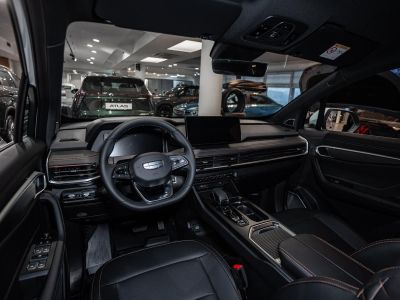 Geely Okavango Luxury 2.0 АМТ превью 7