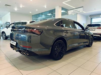 Geely Preface Flagship 2.0 АМТ превью 3