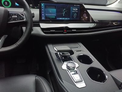 Changan UNI-K Luxe 2.0 АКПП превью 5
