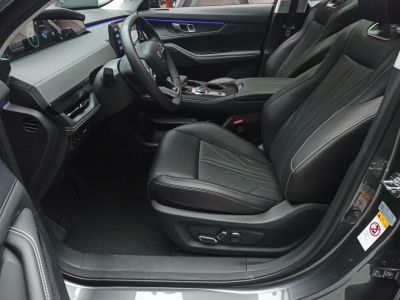 Changan UNI-K Luxe 2.0 АКПП превью 7