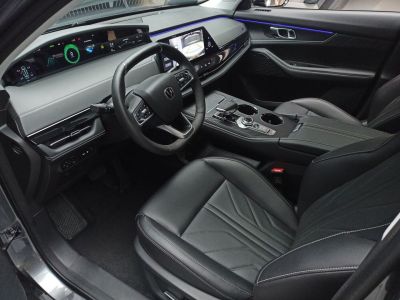 Changan UNI-K Luxe 2.0 АКПП превью 8