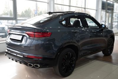 Geely Tugella Luxury 2.0 АКПП превью 4