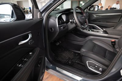 Geely Tugella Luxury 2.0 АКПП превью 6