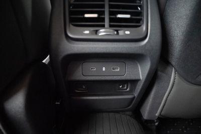 Geely Tugella Luxury 2.0 АКПП превью 11