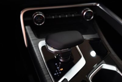 Geely Tugella Luxury 2.0 АКПП превью 17