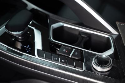 Geely Tugella Luxury 2.0 АКПП превью 18