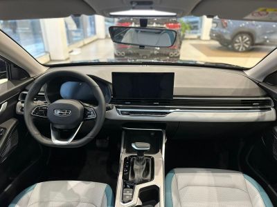 Geely Emgrand Luxury 1.5 АКПП превью 5