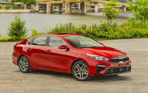 Kia Cerato GT Line+ 2.0 АКПП превью 2