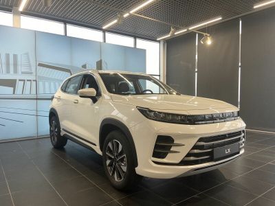 EXEED LX Luxury 1.5 CVT превью 2