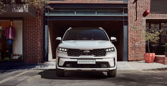 Kia Sorento Люкс / Luxe 2.2 АМТ превью 3