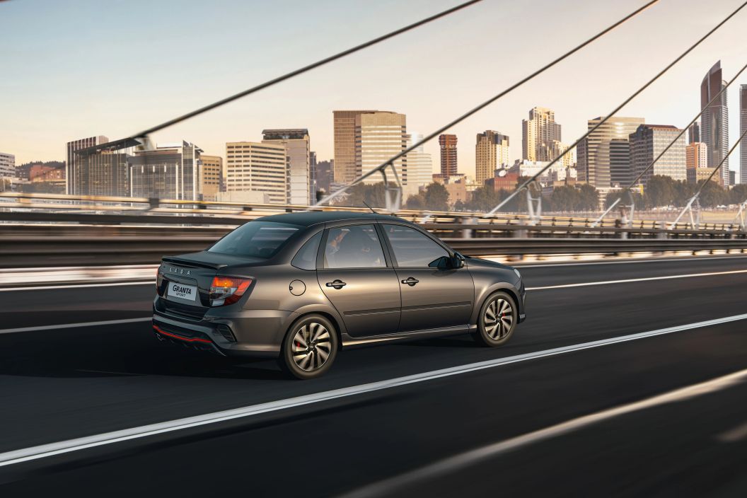 Lada Granta Sportline Комфорт  1.6 МКПП фото 6
