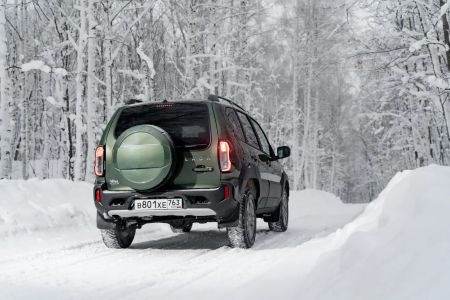 Lada Niva Travel КХЛ'24 1.7 МКПП превью 6