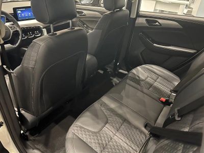 Baic X35 Luxury 1.5 CVT превью 8
