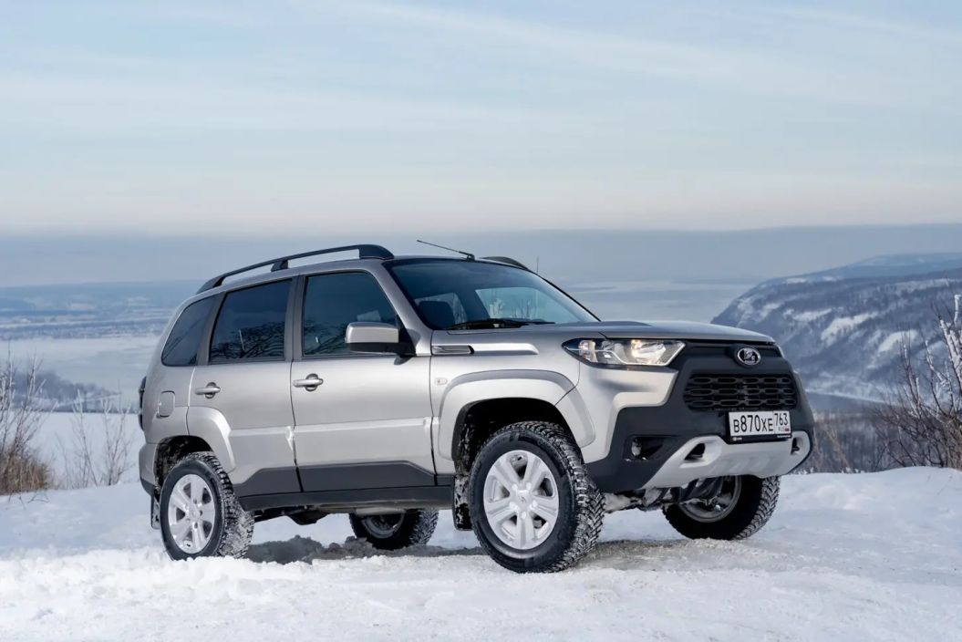 Lada Niva Travel Комфорт'24  1.7 МКПП фото 1