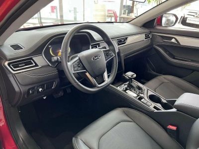 JAC J7 Luxury 1.5 CVT превью 5