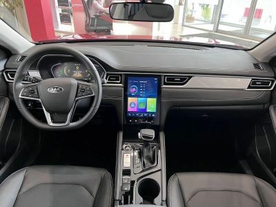 JAC J7 Luxury 1.5 CVT превью 6