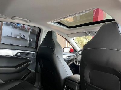 JAC J7 Luxury 1.5 CVT превью 9