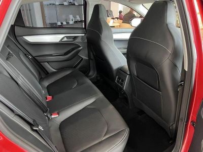 JAC J7 Luxury 1.5 CVT превью 11