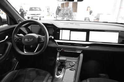 Geely Monjaro Flagship 2.0 АКПП превью 6
