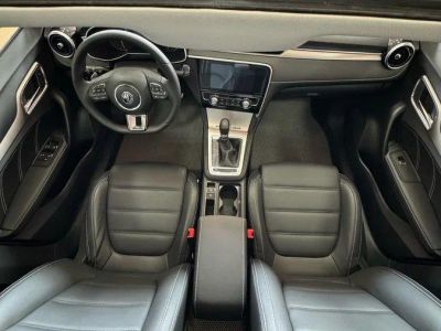 MG 6 G.Deluxe 1.5 АМТ превью 6