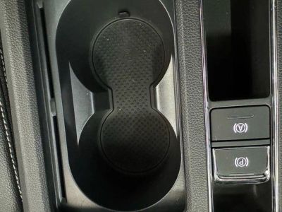 MG 6 G.Deluxe 1.5 АМТ превью 11
