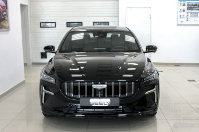 Geely Preface Flagship 2.0 АМТ превью 3